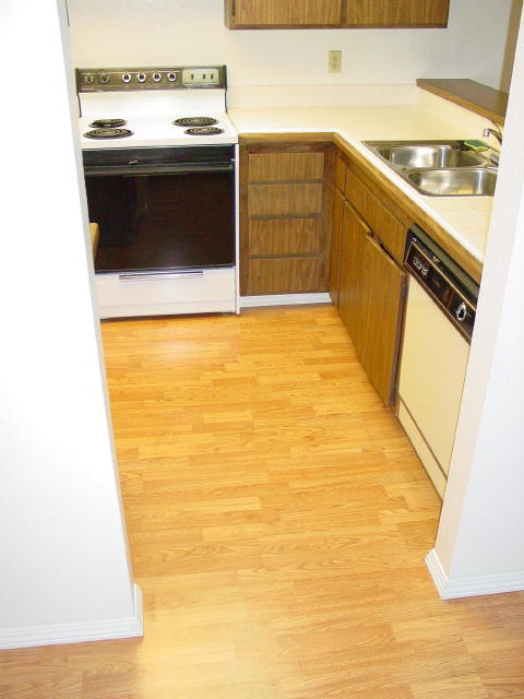 floor, kitvchen