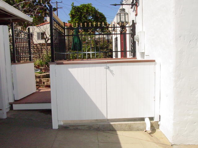 shed, view 1